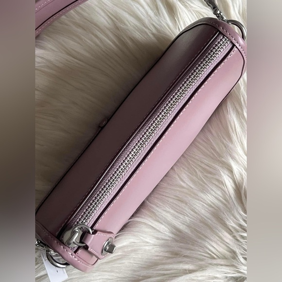 💰SOLD - C2643 - Coach Swinger 20 - Picture 7 of 12